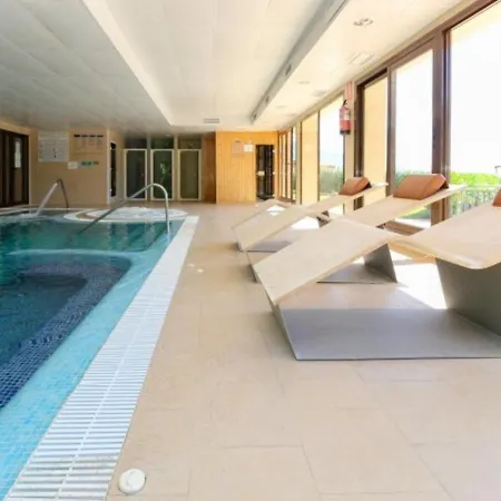 Apartment Renthas Conde Luque Golf Estepona